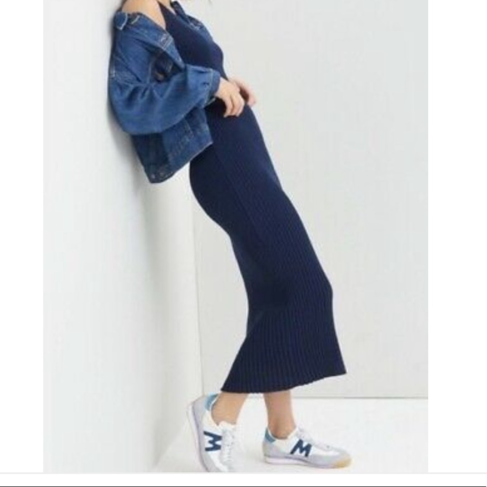 Elle Knit Maxi Dress